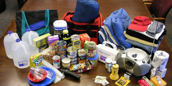 Winter Emergency Preparedness Kit to Store in Home